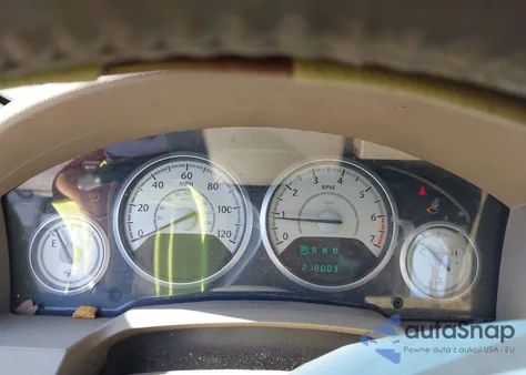 2008 Chrysler Town & Country Lx z USA, uszkodzony, nr VIN 2A8HR44H68R153119